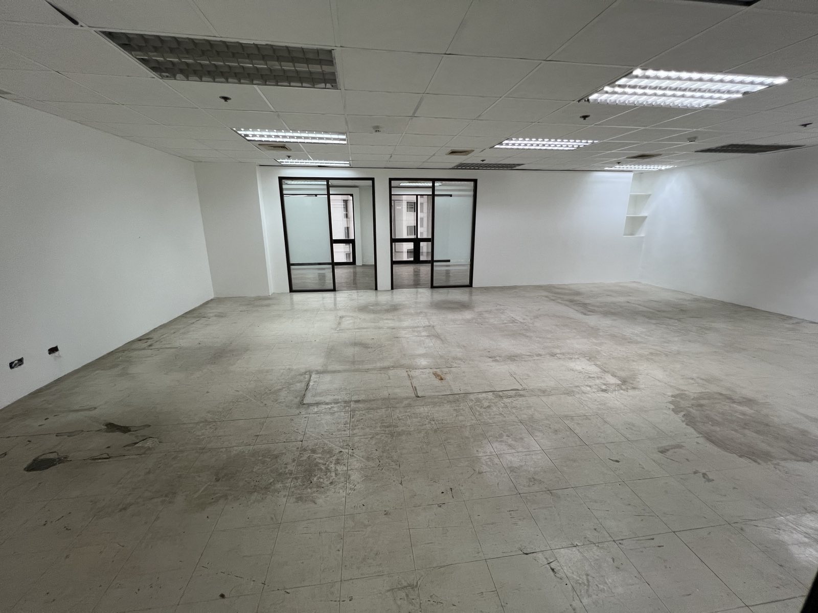 109SQMCommercialSpaceforSaleinPhilippineStockExchange,Ortigas,Pasig-2.jpg