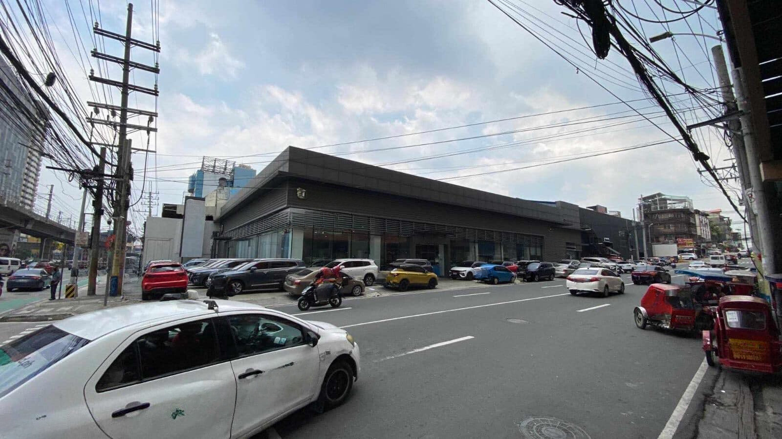 5025sqmCommercialPropertyforSaleinNorthEdsa,QuezonCity-1.jpg