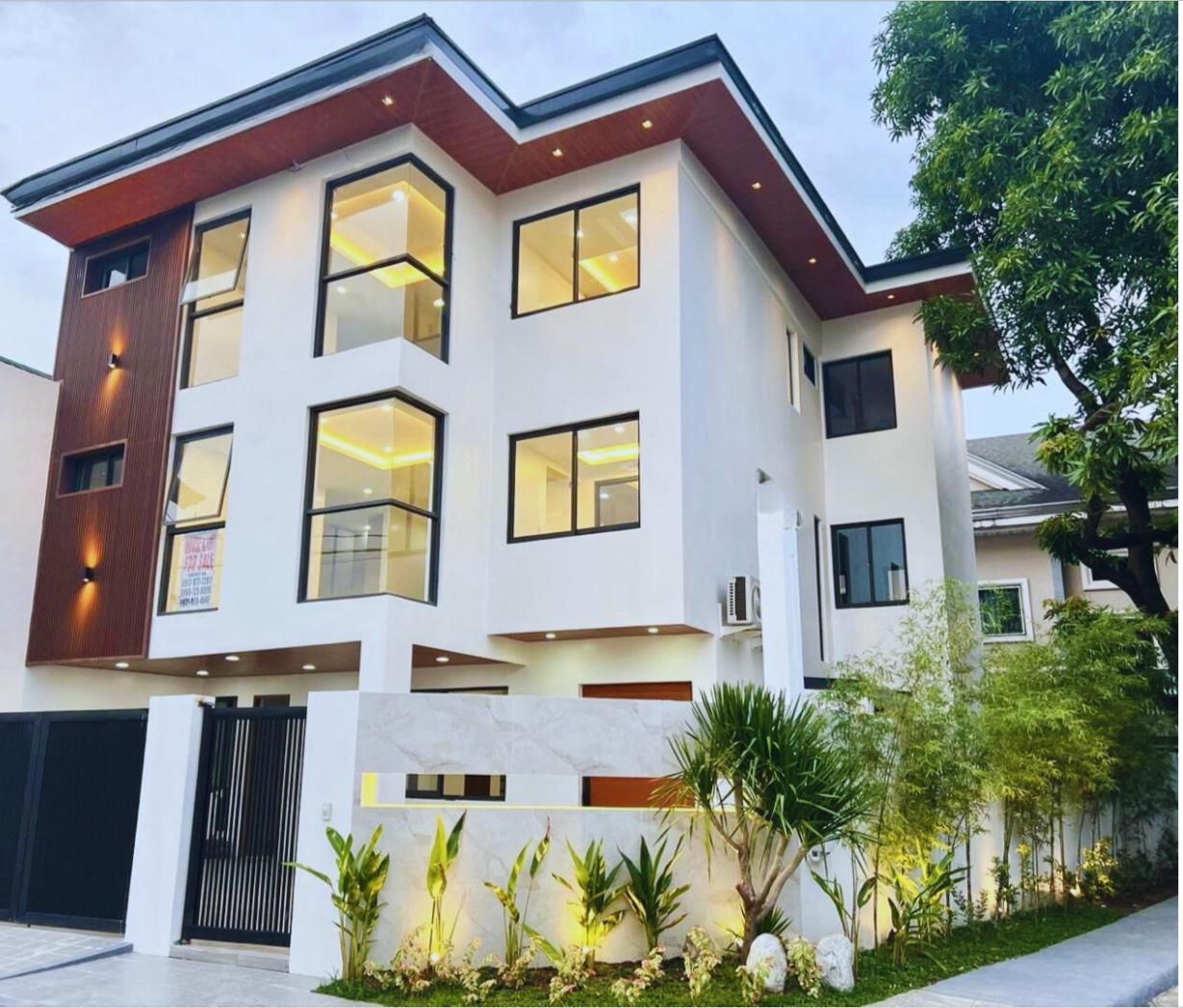 Stunning7-BedroomHouseandLotforSaleinGreenwoodExecutiveVillage,Pasig-1.jpg