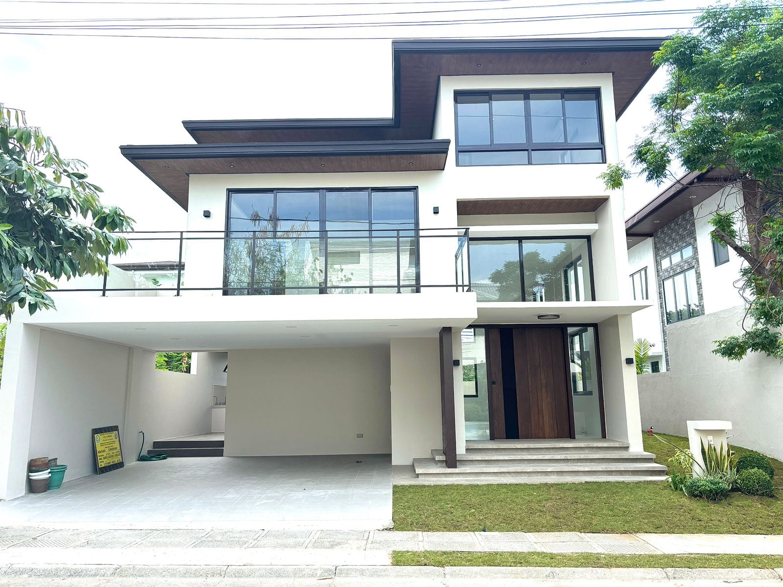 Stunning3-BedroomHouseandLotforSaleinVerdanaHomesMamplasan,Biñan,Laguna-1.jpg