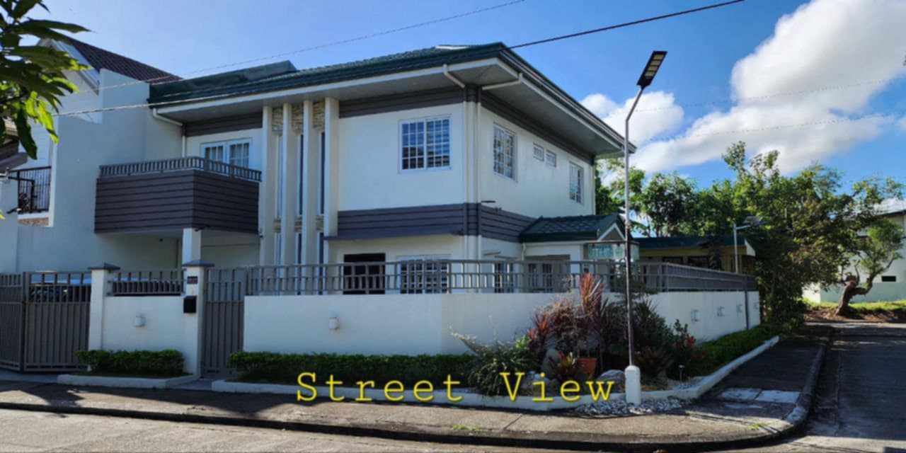 Charming5-BedroomHouseandLotforSaleinSta.Rosa,Laguna-1.jpg